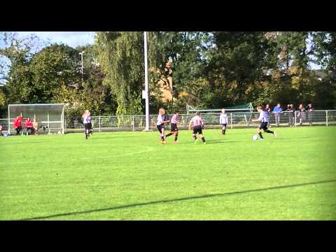 09 Alphense Boys D2 - Meerburg D1 op tijd uitkomen Joey