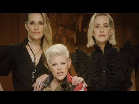 The Chicks (Dixie Chicks) Say Country Music Peers Treated Them ‘Very Weird’