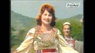 Naile Hoxha - Xhamadanin Kuq Si Gjaku