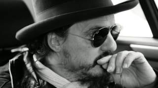 Coque Malla - Santo Santo (Videoclip Oficial)