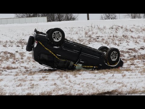 12-22-2022 Warrensburg, MO - Icy Roads Lead To Accidents