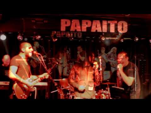 קוליטיסבנד מארחים את דרור לוקץ - נר על החלון(סטלה מאריס) 26.11.16 פאפאיטו תל אביב