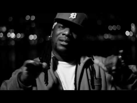 B Ezy - Mic Check Music Video - Dir by BeatsBeast