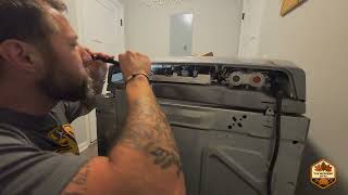 How to Replace the Lid Lock on a Whirlpool Cabrio Washer