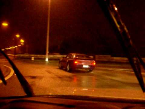 Porsche 968 roundabout drift