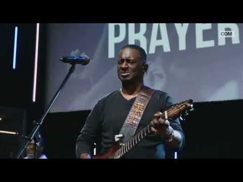 Noel Robinson ‘O Praise the Name’