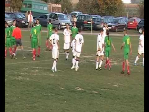 Fragmenty meczu Noteć Gębice - Burza Nowa Wieś Wielka 1:0