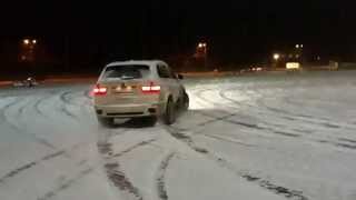 preview picture of video 'Дрифт по снегу на BMW X5 (E70)'