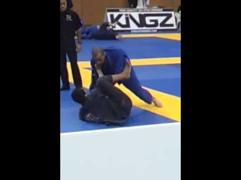 Sadi Sofiane (BJJ Lyon) VS Benyakhlef Souleiman (Rafael Ribeiro BJJ)