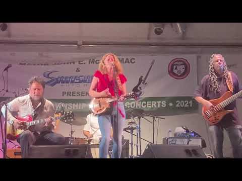 Amy Helm , Woodbridge High School, 8/25/21