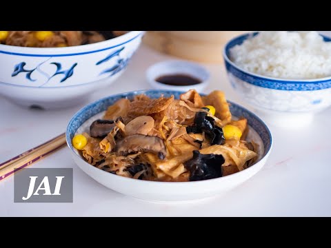 How to Make Vegetarian Jai (Buddha's Delight)
