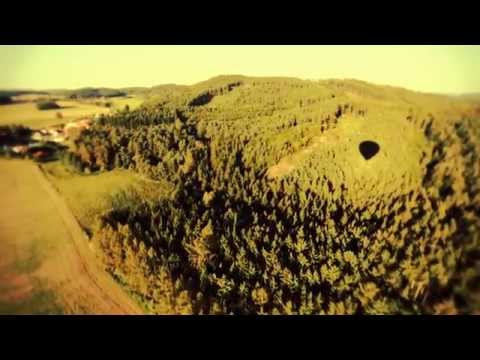 Lety Mimo - Lety Mimo - Zpátky na zem (Official video 2014)