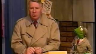 Sesame Street   The Worms Land on the Moon