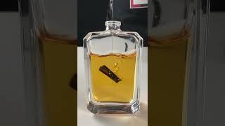 Download lagu Membuat Kayu Oud Tom Ford! #celanapendek #wewangian #parfum #tomford #kayuoud mp3