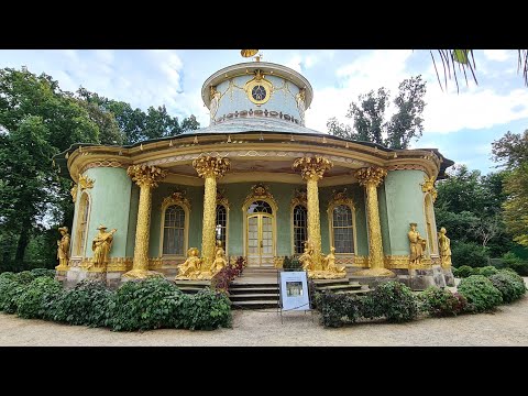 Das Chinesische Haus, auch Chinesisches Teehaus bekannt. Gartenpavillon im Park Sanssouci in Potsdam