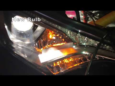 Toyota RAV4 Headlight Bulb Replacement 2016-2018