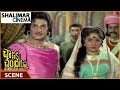 Chanakya Chandragupta Movie N T R And Varalakshmi Came Near King S Palace Scene N T Rama Rao