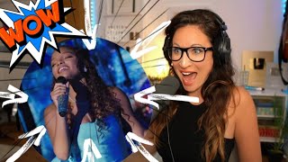 Vocal Coach reacts to Halle Bailey - Performs “Part of Your World” (Can she sing LIVE?!)