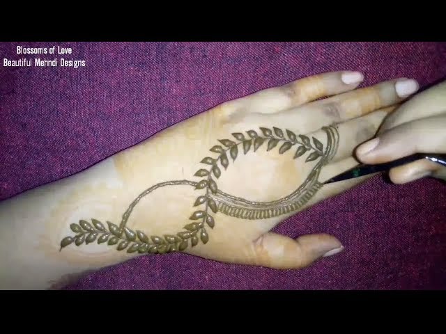 Trendy Stylish Mehndi Design For Back Hand Easy And Attractive