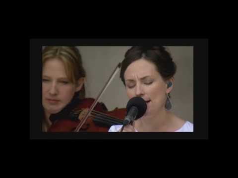 An Eala Bhàn The White Swan 1st July 2016