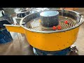 Riproduci video