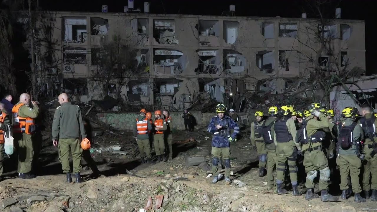 Video | Emergency teams deploy after Iran missile hits Israel's Dimona, home to nuclear site | AFP