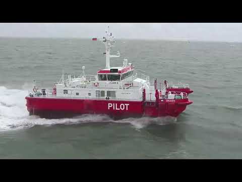 Abeking Spezialschiff Swash/Swath