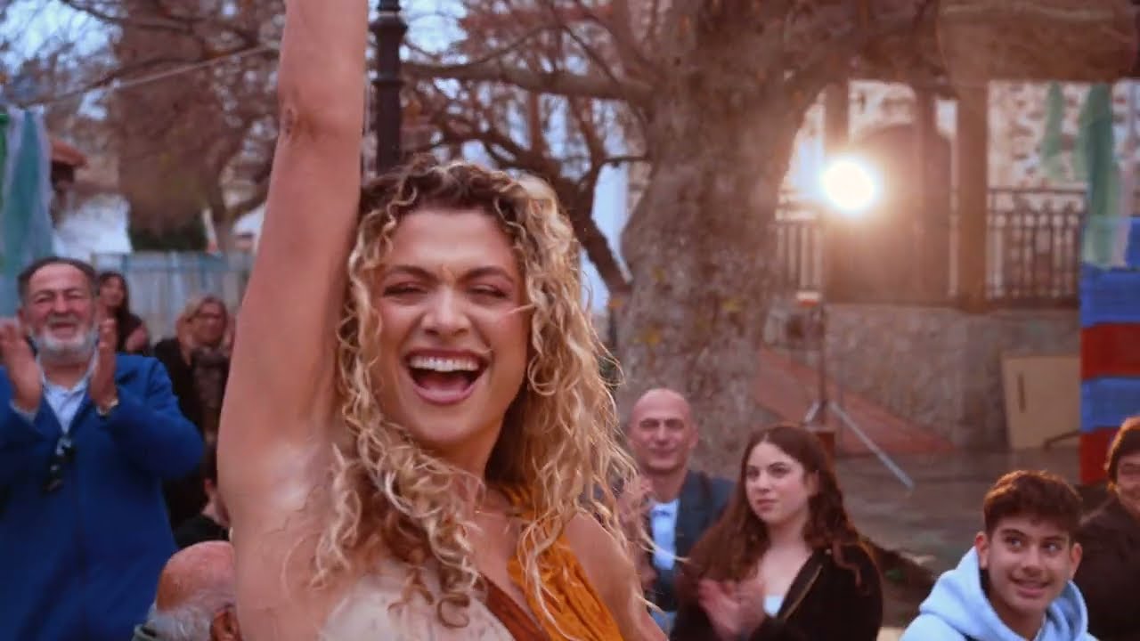 Antigoni mit dem Titel 'Jalla' / Video ((jetzt ansehen))