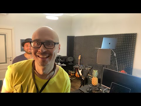 С Саркисом в студи