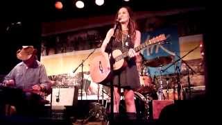 Kasey Chambers - Pony (Live) at The Ark in Ann Arbor, MI on 08.11.15