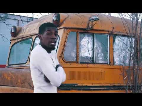 Gu mitch - Trappin Shit (prod by cez beats)