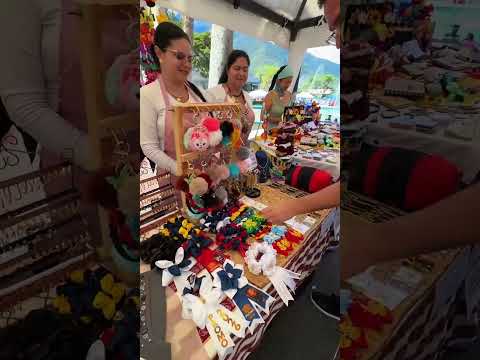 Feria de Emprendimiento y Encuentro de Jugueteros en la Plaza Las Heroínas de Mérida
