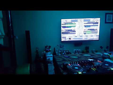 Stoycho Svn - Brutal ( American Audio VMS 4.1 & Traktor Pro 2 - Surround Sound )