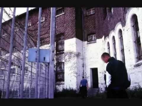 La Zone Lazile BAISE LES SURVEILLANTS !! Klif 2 blayblay