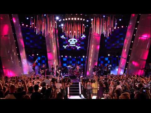 アヴリル・ラヴィーン - ガールフレンド・ライブ @ MMVA 2007 (Avril Lavigne - Girlfriend Live @ MMVA 2007)