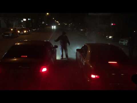 Toyota Camry 3.5 (XV40) vs Mercedes E32 Diesel