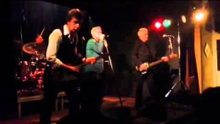 Dr Feelgood in Oosteinde
