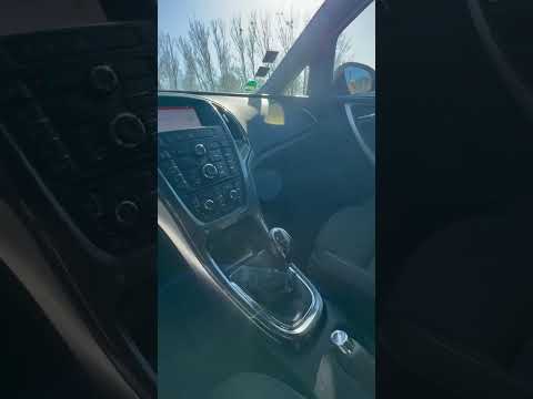 фото opel astra j рестайлинг 0