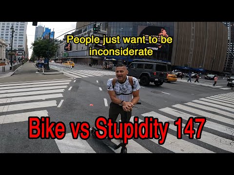 Bike vs Stupidity 147