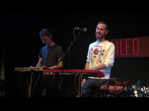 download lagu mp3 mp4 Madrid Popfest, download lagu Madrid Popfest gratis, unduh video klip Madrid Popfest