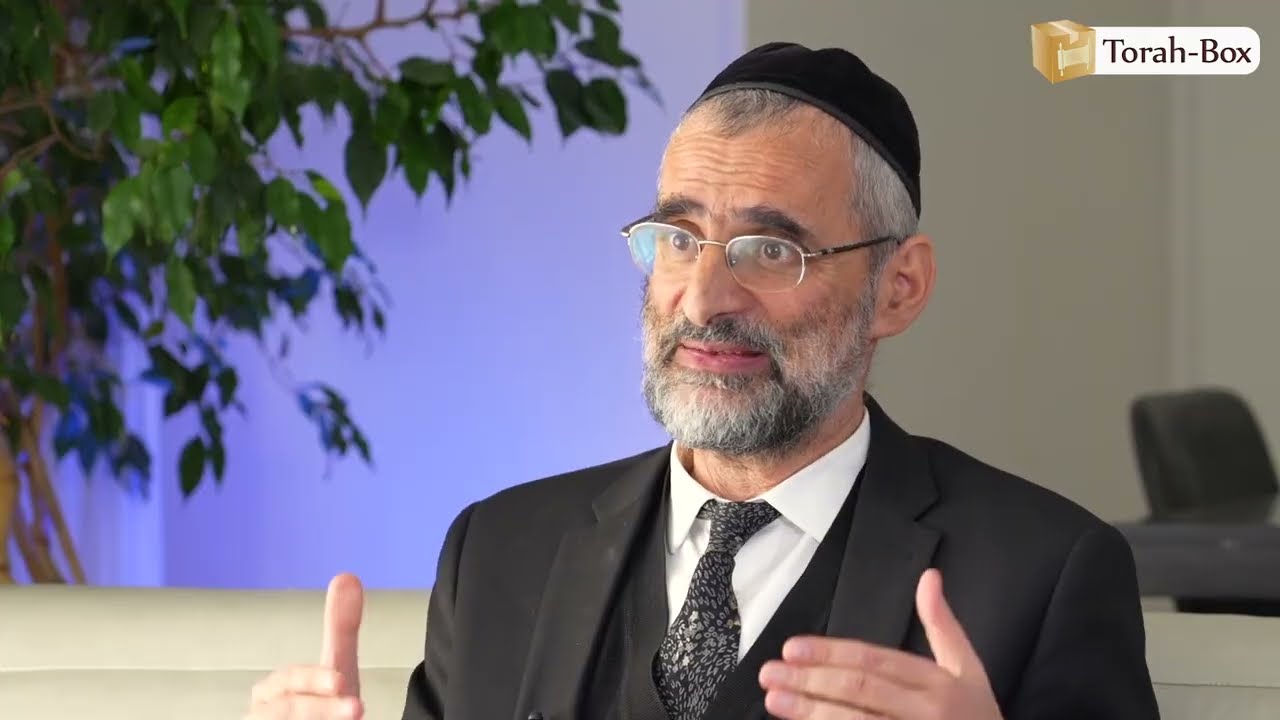 L'HOMME QUI A CHANGÉ LA VIE DE DIZAINES DE MILLIERS DE JUIFS 🎤 RAV RON CHAYA | Panim El Panim