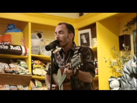 Michael Silversmith live at the Olive Ave Market (clip)