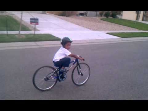 Xander on his new race bike at 3.5 yrs. Old
