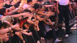 Bloc Party - She&#39;s Hearing Voices [Live at Reading 2007] HD