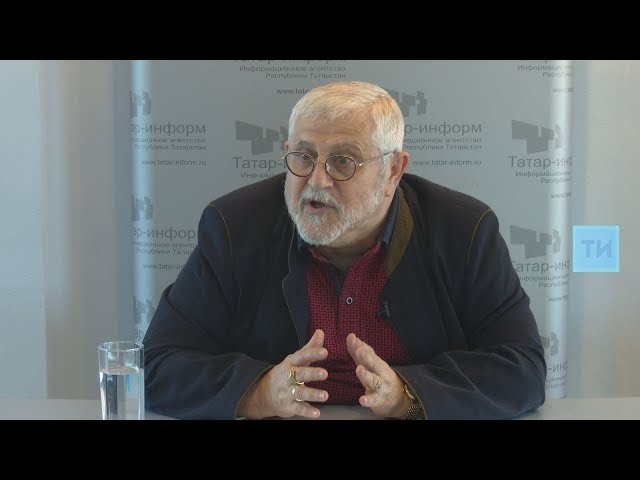 Александр Славутский: "Я в каждом спектакле говорю - любовь правит миром"