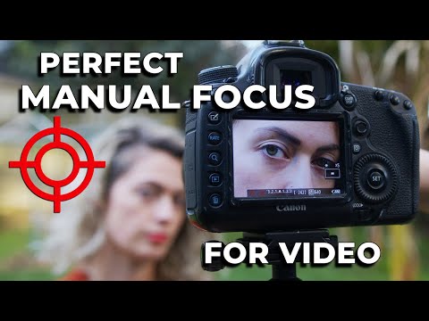 BEST manual focus techniques for video (stop using Auto focus, this is how!)