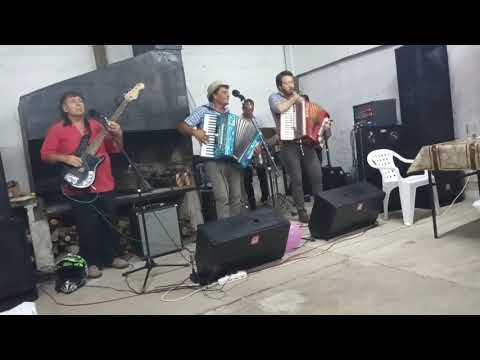 Polca Rumbeando pa' Quiebrayugos.