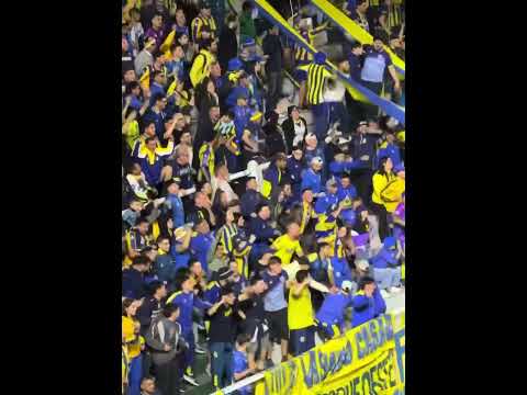"Los Guerreros - Rosario Central PTE de visitante en el estadio Florencio Sola vs Banfield" Barra: Los Guerreros &bull; Club: Rosario Central &bull; País: Argentina