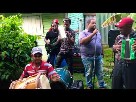 Merengue típico manuel Gutiérrez el Diablon del acordeón