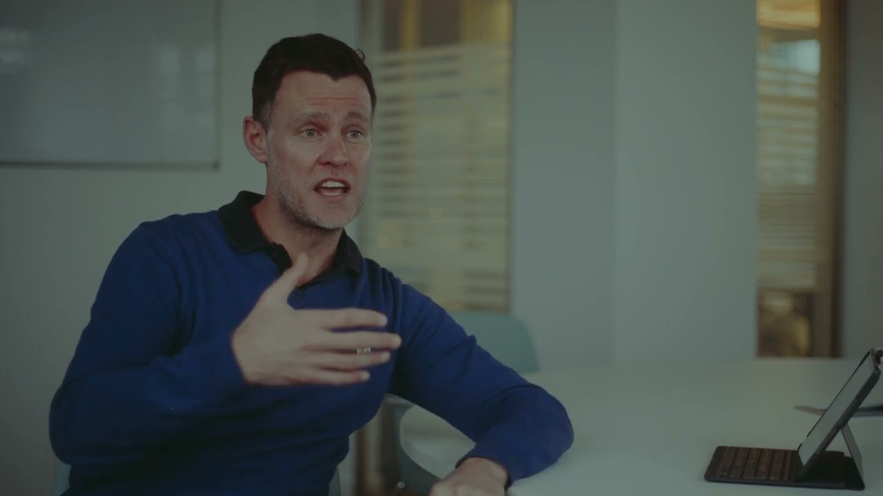 Lloyds Banking Group: A TECHNOLOGY & BUSINESS STRATEGY ...